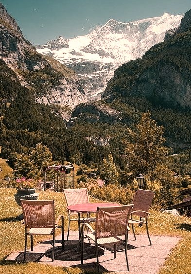 Table with a view, Grindelwald / Switzerland